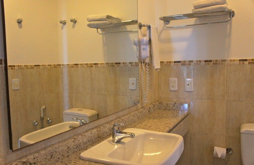 Cabecudas Hotel | Hotel Marambaia Cabeçudas