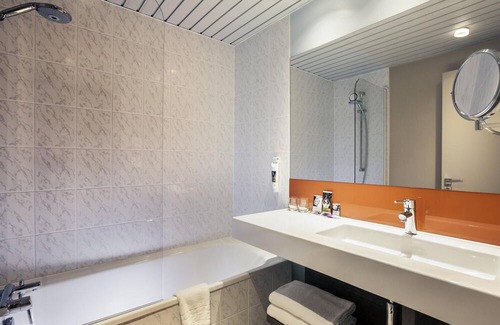 Bussy-Saint-Georges Hotel | Hotel Mercure Marne la vallée Bussy St. Georges