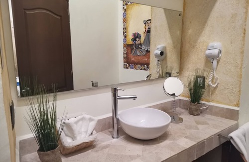 Centro de Querétaro Hotel | Hotel Mesón Santa Clara