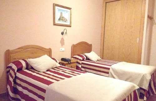 Banyeres de Mariola Hotel | Hotel Meson El Castillo