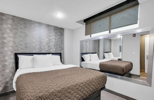 Queens Hotel | Hotel Mint JFK Airport