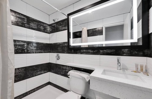 Queens Hotel | Hotel Mint JFK Airport