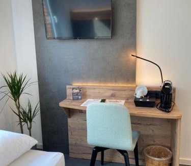 Saarn Hotel | Hotel Mintarder Wasserbahnhof