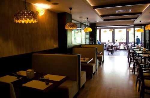 Ramnicu Valcea Hotel | Hotel Miraj