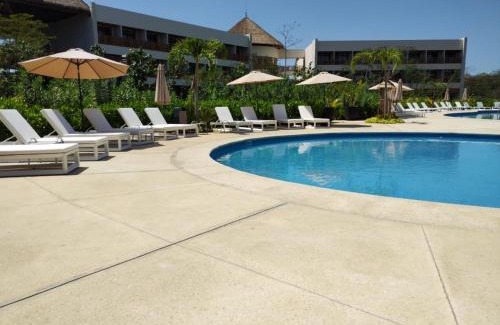Campeche Hotel | Hotel Mundo Maya Edzná