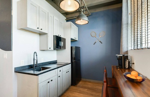 Gallaudet Hotel | Hotel Nell - Union Market