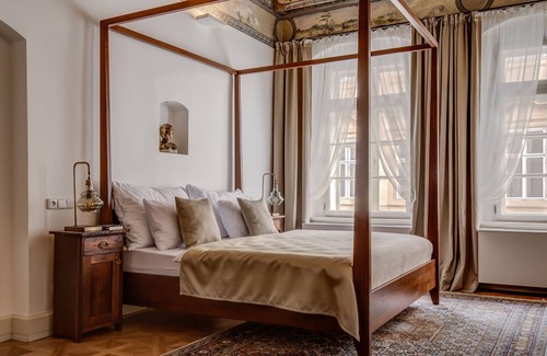 Hradcany Hotel | Hotel Nerudova 211