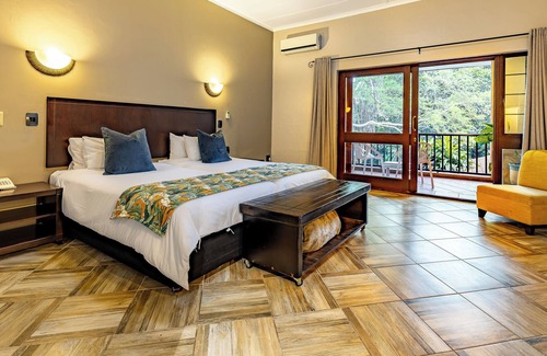 Hazyview Hotel | Hotel Numbi and Garden Suites