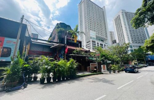 Golden Triangle Hotel | Hotel O I.villa Inn