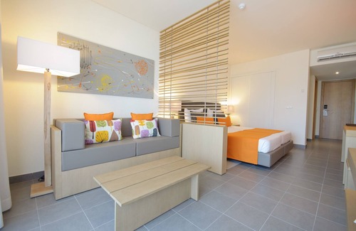 Santa Maria Complejo | Hotel Oasis Salinas Sea
