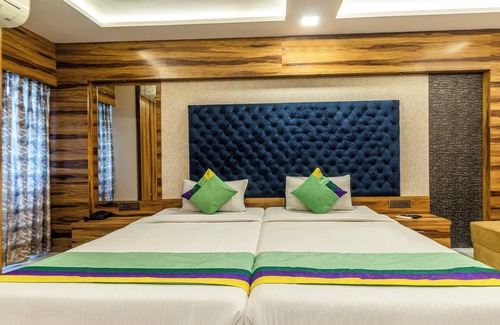 Park Street Hotel | Hotel Orion Crystal