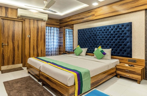 Park Street Hotel | Hotel Orion Crystal