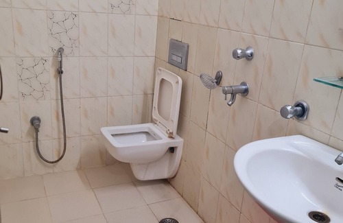 Bhadrak Hotel | Hotel Orion