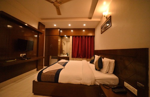 Bhadrak Hotel | Hotel Orion