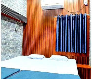 Bhubaneshwar Apartamento | Hotel P-V-R Near Bhubaneswar Railway Station