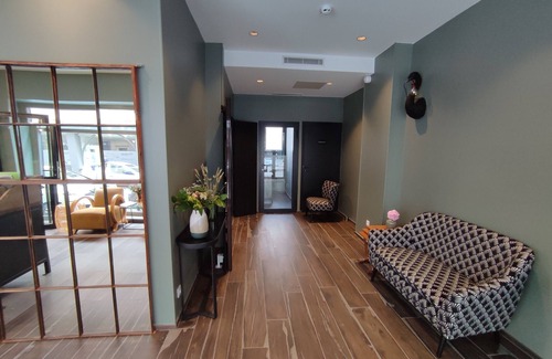 Quartier Vieux Marche-Cathedrale Hotel | Hotel Paulette