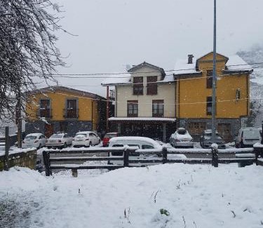Felechosa Hotel | Hotel Peña Pandos