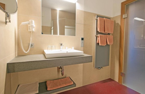Hinterthal Alquiler De RV | Double room Hochsailerblick or Selbhornblick - Hotel Pension Theresia
