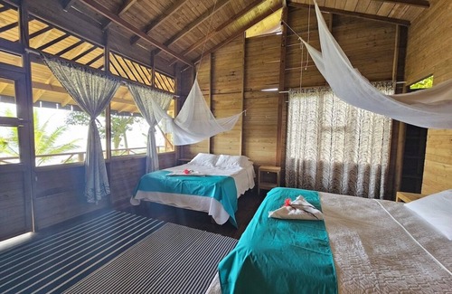 Nuqui Cabina | HOTEL PIEDRA PIEDRA LODGE