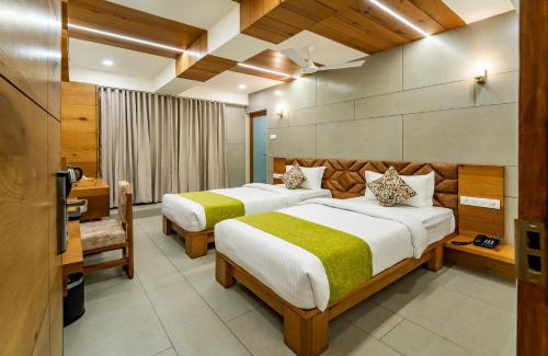 Maninagar Hotel | Hotel Pleasant Lake