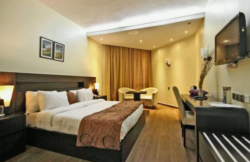 Port Harcourt Cabina | Hotel Presidential - Standard
