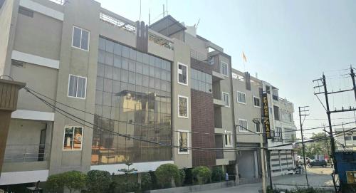 Ratlam Hotel | HOTEL PRINCE PALACE