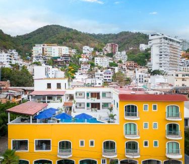 Emiliano Zapata Hotel | Hotel Pueblito Vallarta