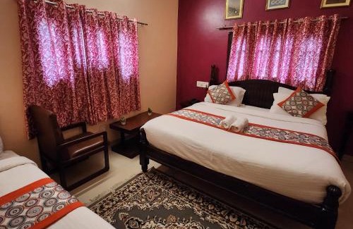 Udaipur City Centre Hotel | Hotel Rajshree Palace