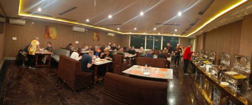 Orchha Hotel | Hotel Rajwada palace