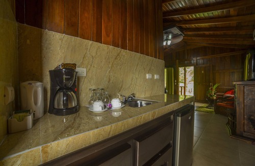 La Fortuna Cabina | Hotel Rancho Cerro Azul