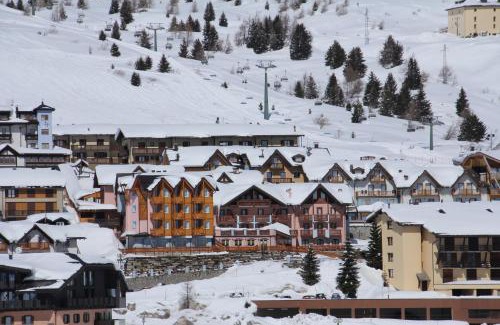 Passo del Tonale Hotel | Hotel Residence Dahu