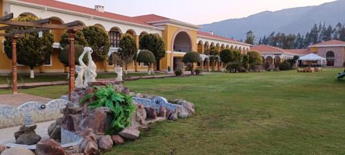Mecapaca Hotel | HOTEL RESORT SALQUIS