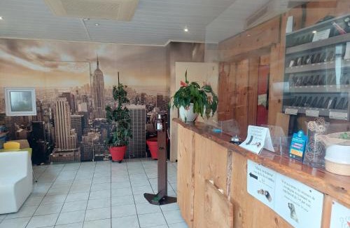 Saint-Julien-Mont-Denis Hotel | Hotel Restaurant Lancheton