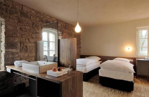 Wallhalben Hotel | Hotel Restaurant Landgrafen - Mühle