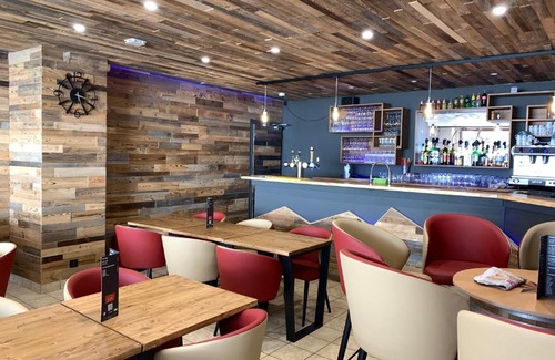 Lelex Hotel | HOTEL RESTAURANT LE CENTRE