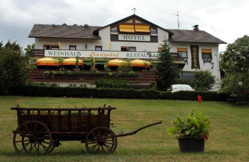 Kreuzwertheim Hotel | Hotel-Restaurant Lindenhof