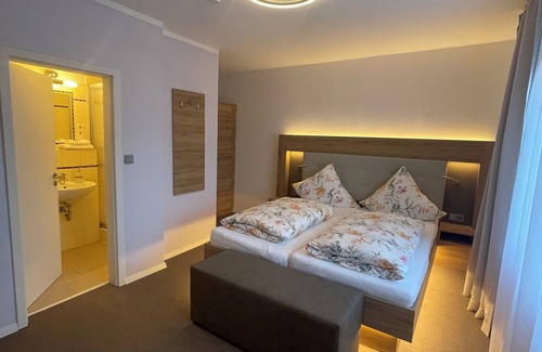 Steinhagen Hotel | Hotel Restaurant Steinhägerquelle