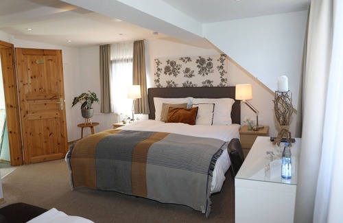 Horchheim Hotel | Hotel Restaurant Weinlaube