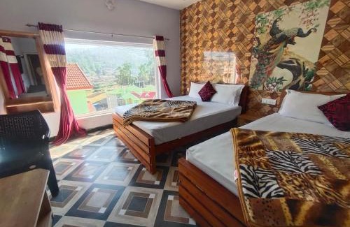 Kandal Casa | Hotel Revolve Inn