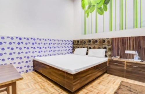 Palia Hotel | Hotel Roopam