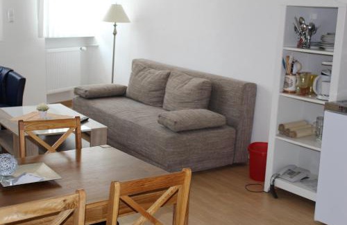 Rohrbach Hotel | Hotel Rose Heidelberg inklusive Frühstück, Saunanutzung und Parkplätze nach Verfügbarkeit