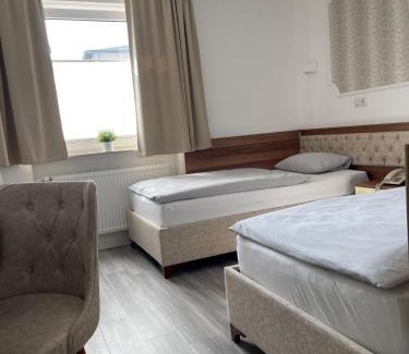 Raisdorf Hotel | Hotel Rosenheim