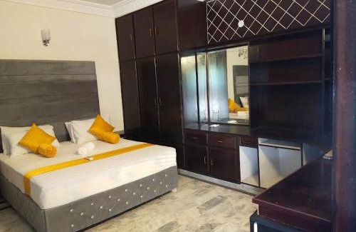 Lahore Hotel | Hotel Royal Grand