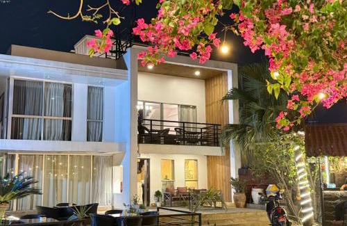 Sinamangal Hotel | Hotel Royal Villa