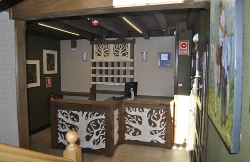 Campomanes Hotel | Hotel Rural El Reundu