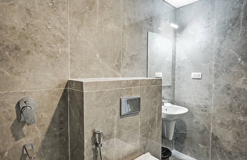 Bhubaneshwar Hotel | Hotel S J Pride