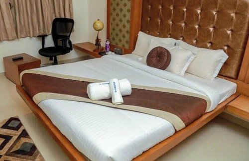 Wadgaon Hotel | Hotel S K Executive