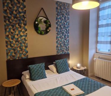 Precigne Hotel | Hotel Saint François Précigné Soirée étape sur demande Proche Sablé-sur-Sarthe