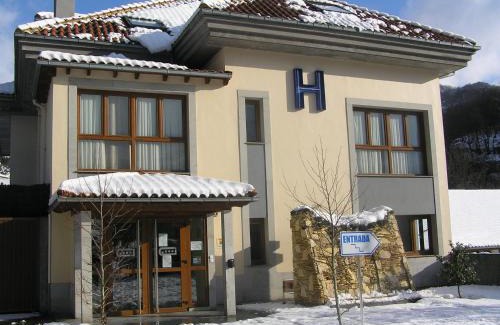 Pola de Lena Hotel | Hotel Santa Cristina