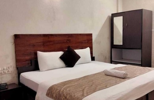 Murbad Hotel | HOTEL SARIKA